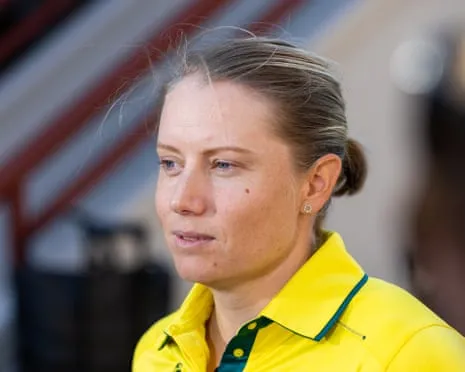 The Australian Women's Cricket Team Suffers Unprecedented 102-Run Defeat to India