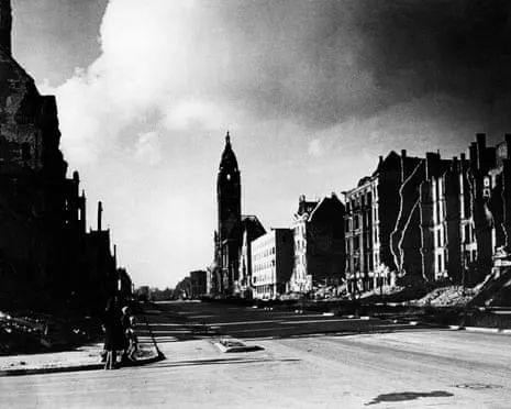 The Circle of Traitors: A Propulsive Story of Defiance Against the Nazis