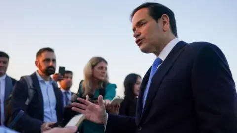 US Secretary of Foreign Affairs Inaugurates Israeli Settler-Led Historical Project in Jerusalem